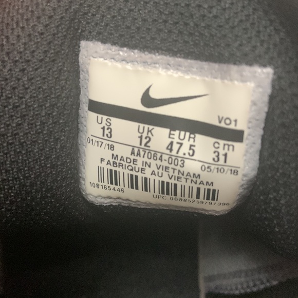 Nike Varsity Compete Trainer. Men’s size 13. Cross training. Gray. - Picture 4 of 14